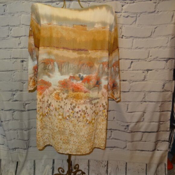 V Christina Multi-Color Print Tunic w/Pretty Embellishments, NWOT - Picture 3 of 10